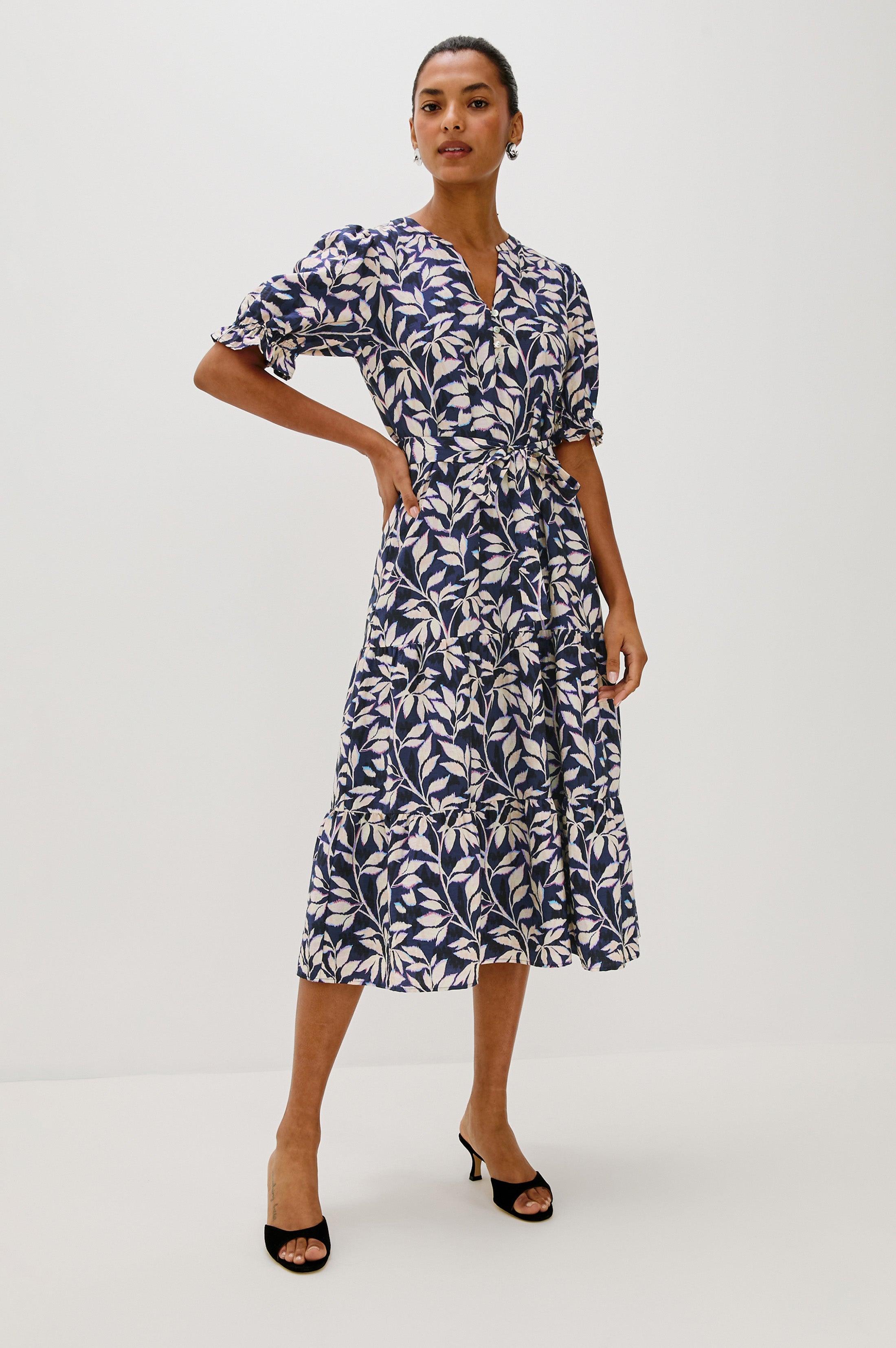 ELIANA DRESS - NAVY VINES
