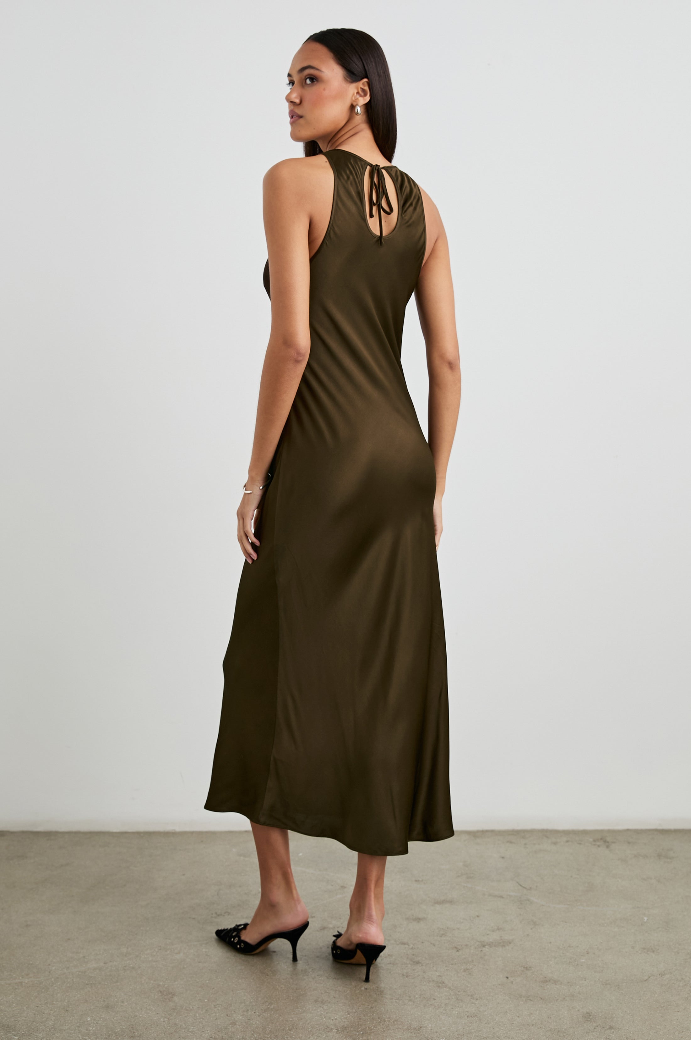 SOLENE DRESS - DARK MOSS