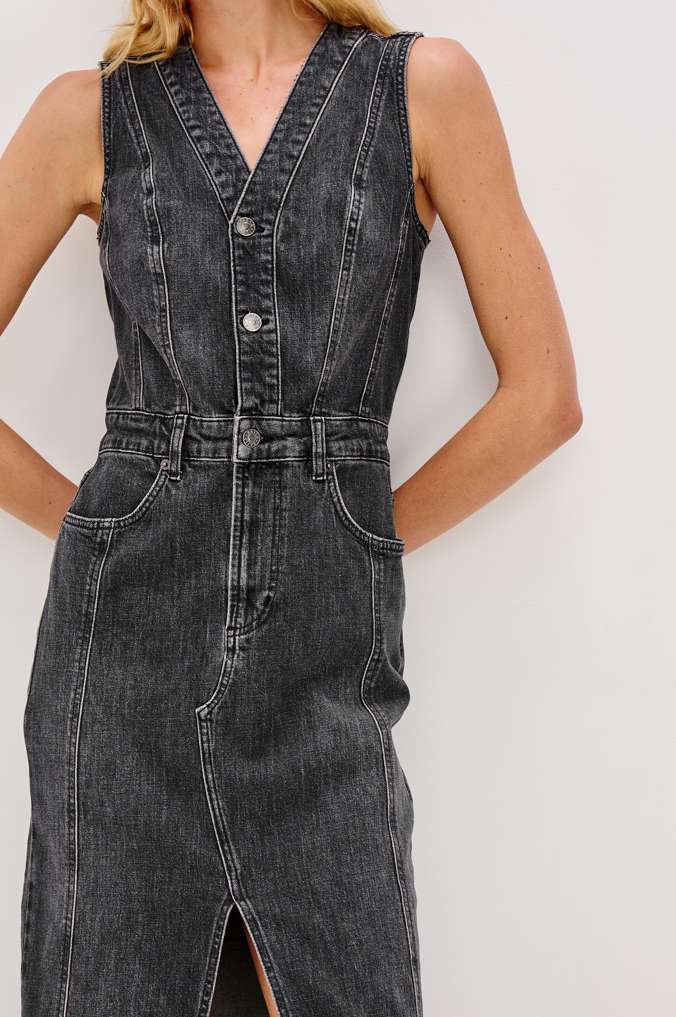 WESTWOOD DRESS - BLACK PEARL