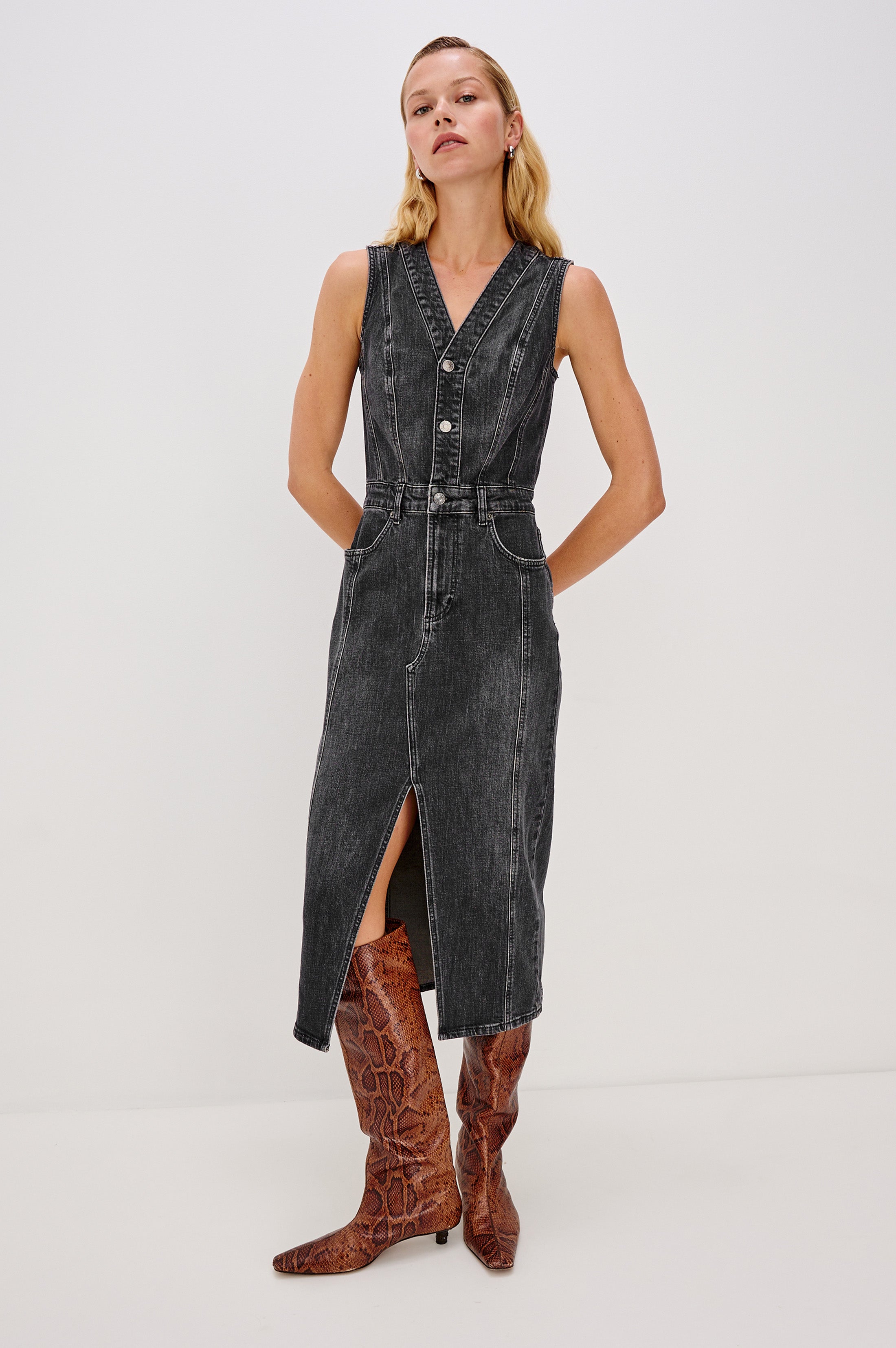 WESTWOOD DRESS - BLACK PEARL