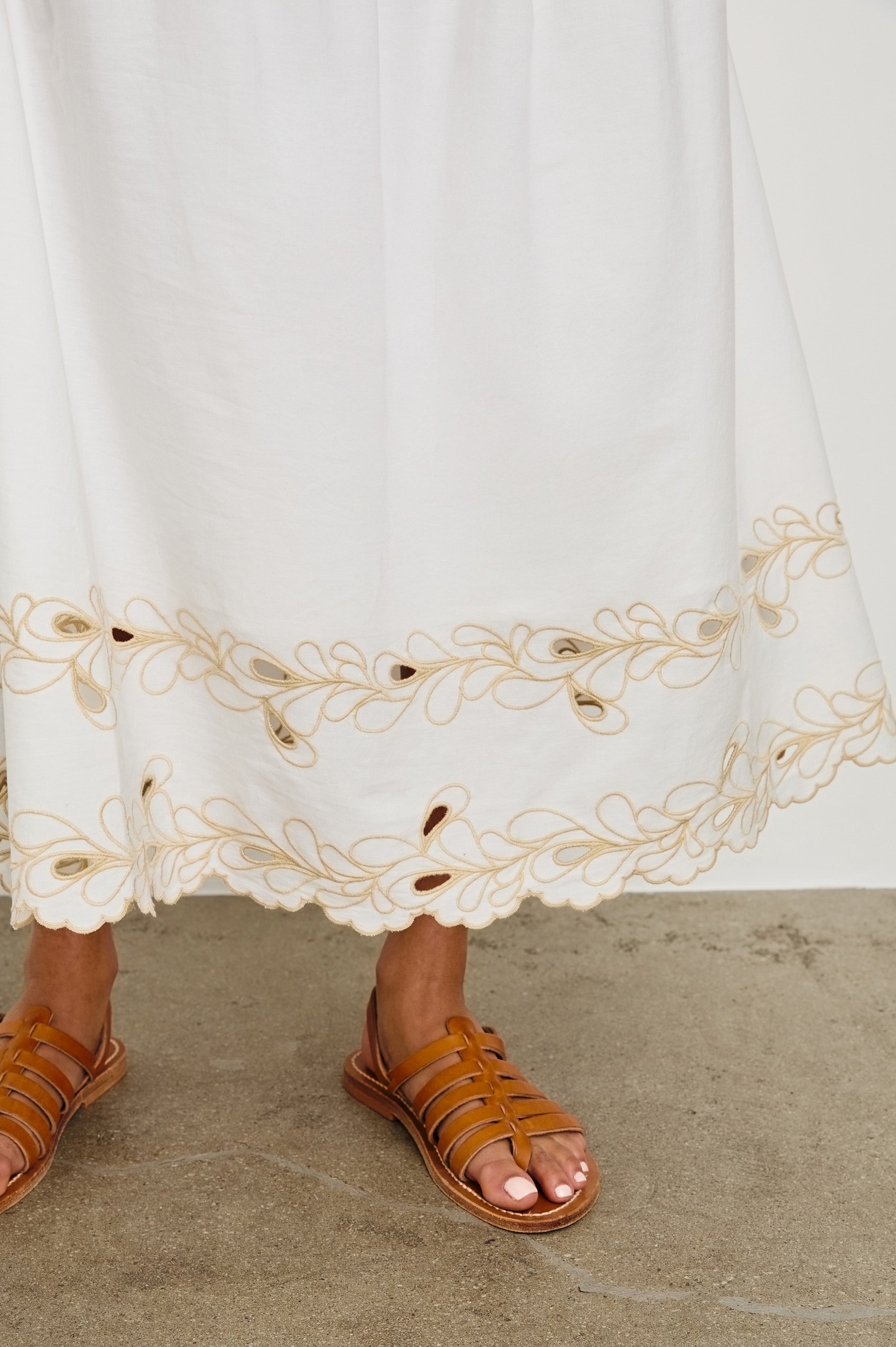 SOL SKIRT - WHITE