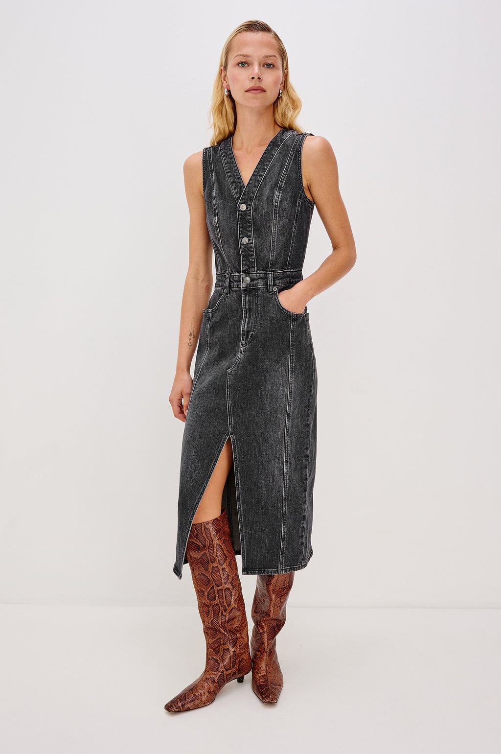 WESTWOOD DRESS - BLACK PEARL
