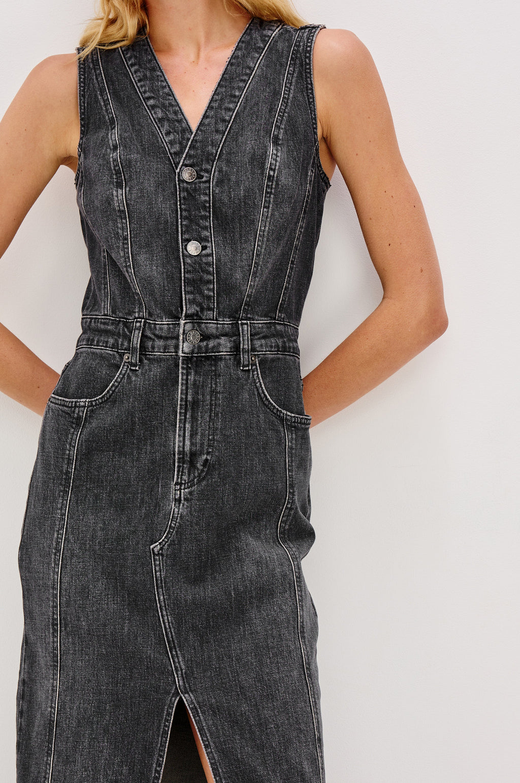 WESTWOOD DRESS - BLACK PEARL